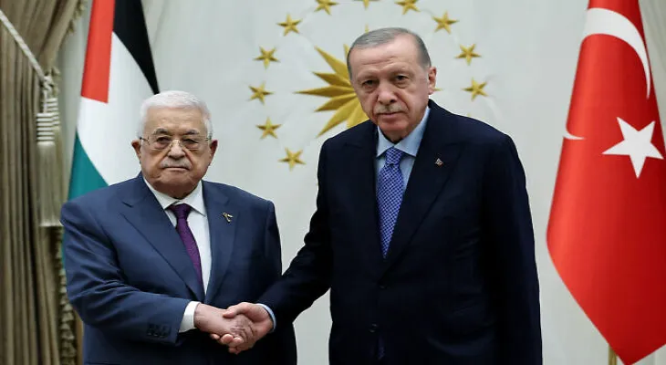 Erdogan hosts Abbas and pledges to continue international pressure on Israel