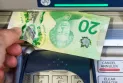 Canadian statistics: Nearly half of Canadians find it difficult to cover daily expenses with rising prices.