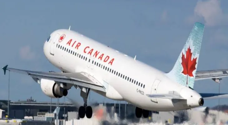 The pilots working at Air Canada announce their readiness for an anticipated strike.