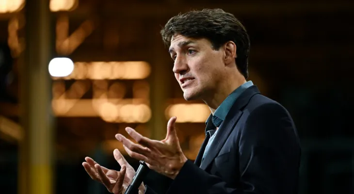 "Les passagers et des milliards de dollars pourraient être affectés par la grève des chemins de fer" : Trudeau exhorte à parvenir à un accord