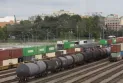 The Canadian government imposes the resumption of goods transportation via the railway network.