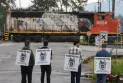 Les chauffeurs de camion défient la démarche du ministre pour reprendre le service ferroviaire alors que la fermeture de CPKC se poursuit