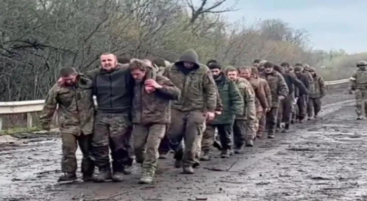 La Russie échange 115 prisonniers de guerre détenus par l'Ukraine lors de l'opération de Koursk.