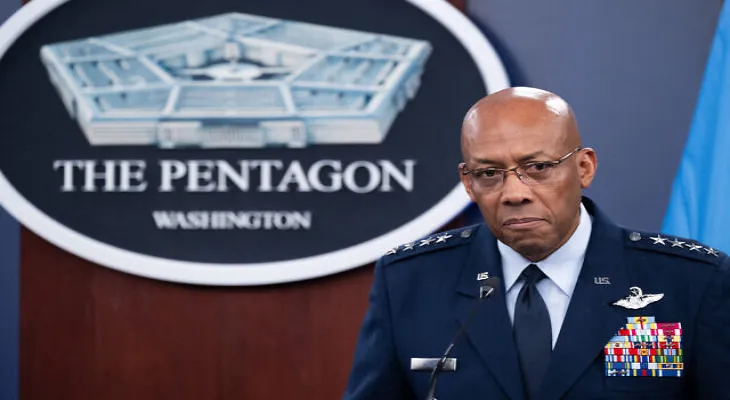 Un haut commandant militaire américain effectue une visite surprise au Moyen-Orient face à l'augmentation des menaces iraniennes