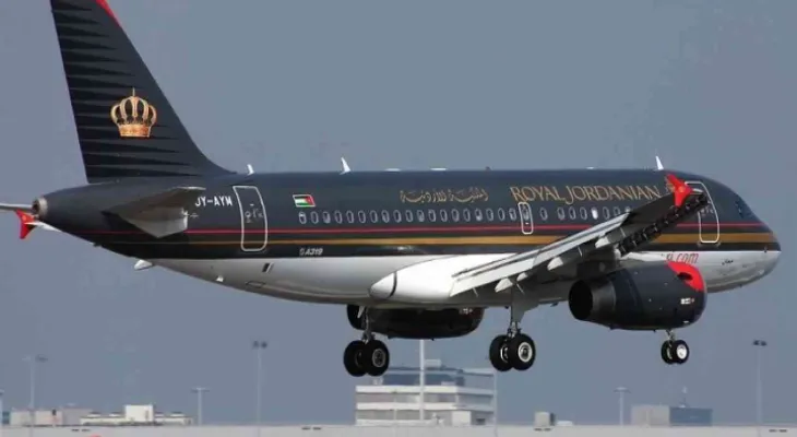 La Royal Jordanian suspend tous les vols à destination et en provenance de Beyrouth.