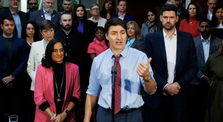 The federal government is taking steps regarding housing commitments ahead of the cabinet meeting in Halifax.