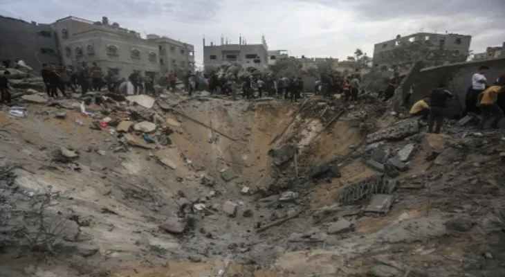 Hamas appelle le monde à obliger l'occupation à arrêter ses crimes qu'elle commet contre des civils innocents à Deir al-Balah.