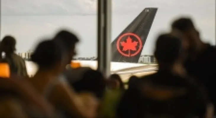 "Air Canada" offers the possibility of rebooking its flights that coincide with the potential strike dates of the pilots.