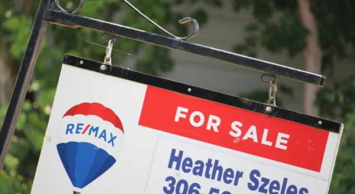 Un rapport appelle à des mesures gouvernementales urgentes alors que les ventes de maisons dans la grande région de Toronto en juillet atteignent leur plus bas niveau jamais enregistré.