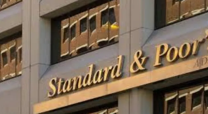 Standard & Poor's abaisse la note de crédit à long terme d'Israël
