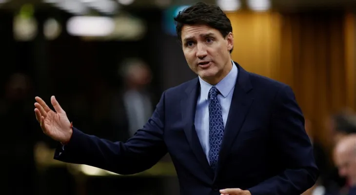 Trudeau urges Canadian citizens to leave Lebanon as more than a thousand Canadians are evacuated.