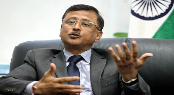 India withdraws its envoy from Canada and expels 6 Canadian diplomats amid a dispute over an investigation.