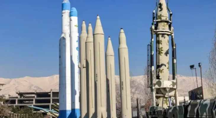 The Israeli bombing threatens to freeze the production of Iranian solid-fuel missiles for a year.