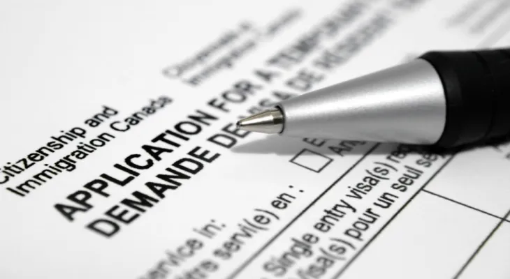 Canada cancels the automatic issuance of multiple-entry visas for 10 years and announces new restrictions on visa rules.
