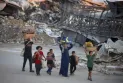 Human Rights Watch calls for an end to the deliberate forced displacement in Gaza and demands an international investigation.