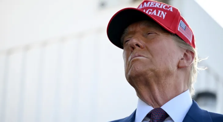Trump announces the imposition of tariffs on Mexico, Canada, and China
