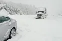 Une forte tempête hivernale frappe l'Ontario : fortes chutes de neige et alertes continues
