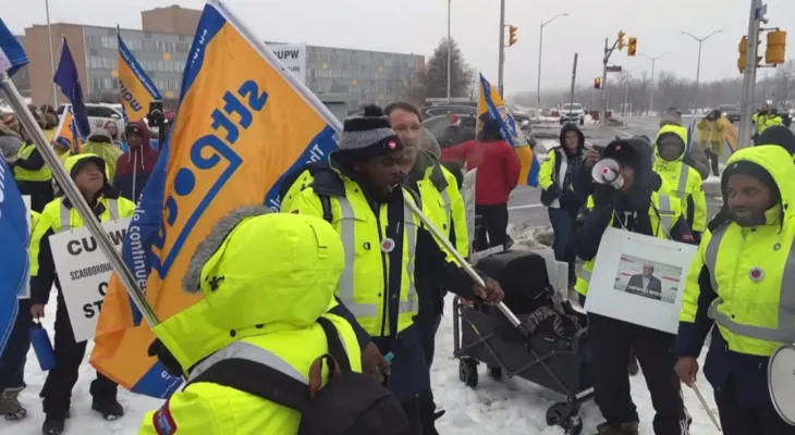 Le syndicat des travailleurs postaux du Canada annonce la résolution du conflit des mises à pied temporaires avec Postes Canada