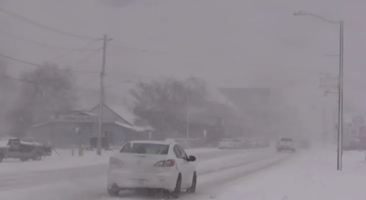 Soughin Shorz announces severe weather conditions due to the winter storm.