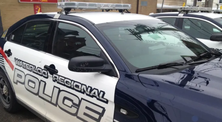 Un homme accusé après un incident de haine présumée à Waterloo