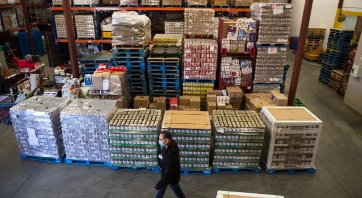 La banque alimentaire d'Ottawa réduit la quantité de nourriture envoyée aux agences en raison de l'augmentation des coûts