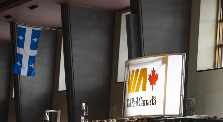 Nouveau report du projet de train à grande vitesse entre Toronto et Québec au milieu des craintes de changements politiques