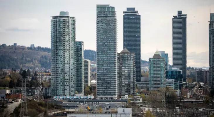 Regional increase in new housing construction in 2024 amidst a decline in major cities.