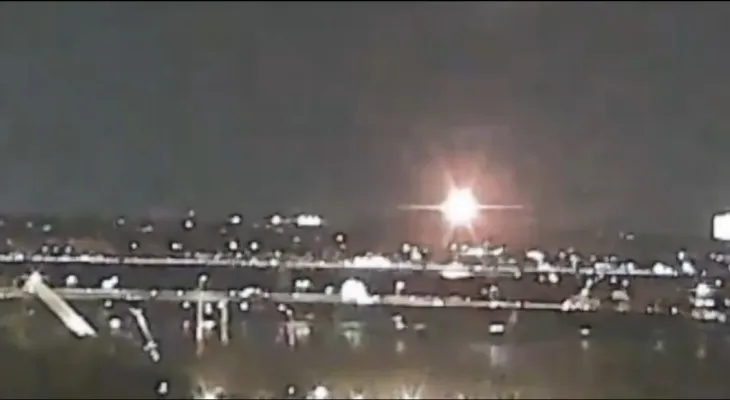 Washington: A passenger plane crashed after colliding with a military helicopter.