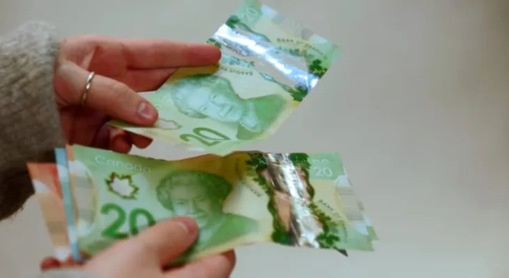 Report: Canadians show financial stability despite rising debt levels