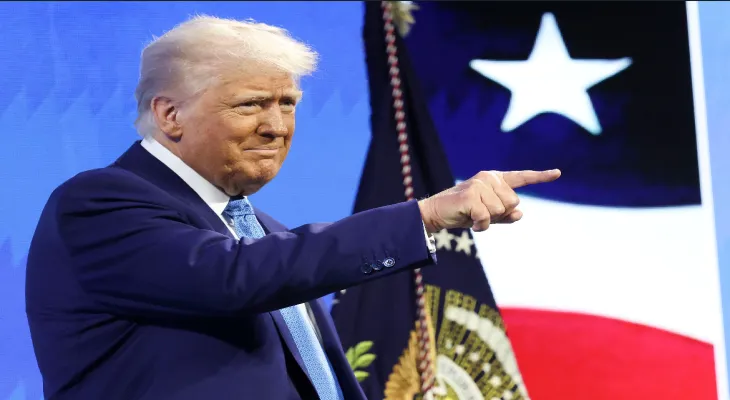 Trump announces tariffs on Mexico and Canada starting March 4, and an increase in tariffs on China.