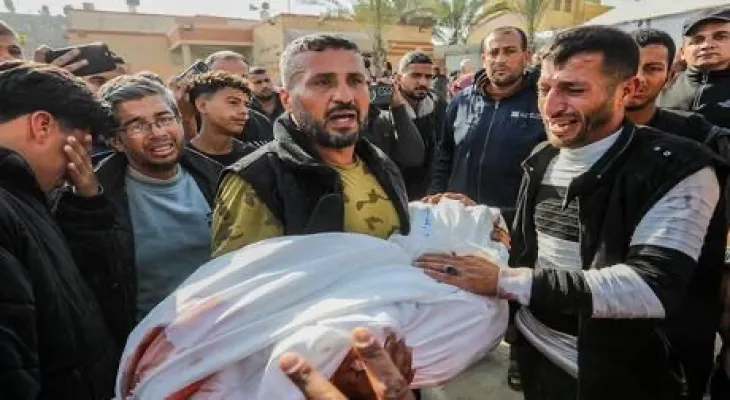 Plus de 400 martyrs à Gaza à la suite de raids aériens israéliens intensifs et le Hamas promet des représailles