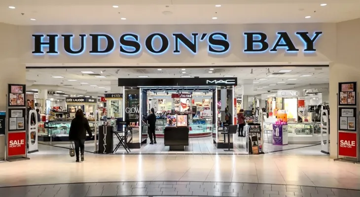 The closure of "Hudson's Bay" stores results in job losses exceeding the company's employees.