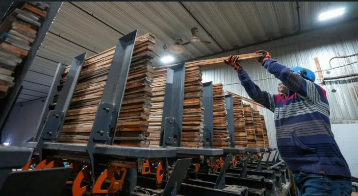 The Canadian economy loses 32,600 jobs in March, the first decline in more than two years.