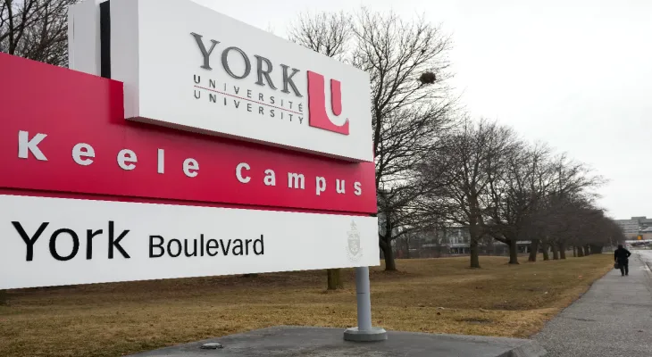 Administrative error at York University: incorrect acceptance letters sent to rejected applicants