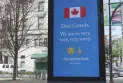 Un Américain anonyme présente ses excuses aux Canadiens via des panneaux publicitaires à Vancouver