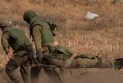 Incident de sécurité grave à l'est de Gaza : un officier israélien tué et 5 autres blessés dans une attaque contre un véhicule blindé et l'explosion d'une force de secours