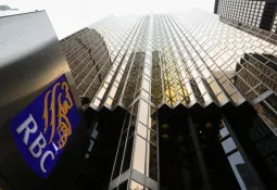 ارتفاع حالات التخلف عن سداد الرهون العقارية لدى بنك RBC وسط بيئة اقتصادية ضاغطة